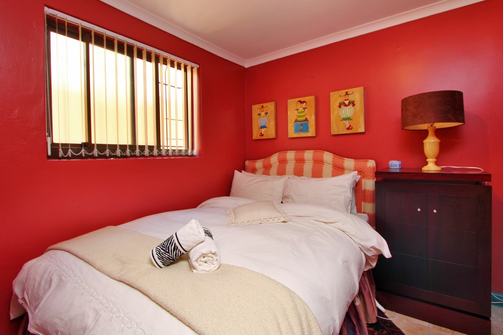 40 Winks Guest House Green Point Città del Capo Esterno foto